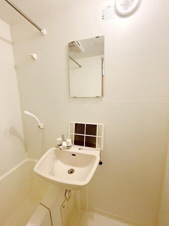 レオパレスYUTAKAの物件内観写真